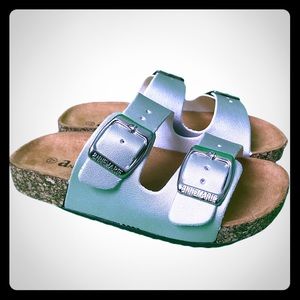 Double buckle sandals